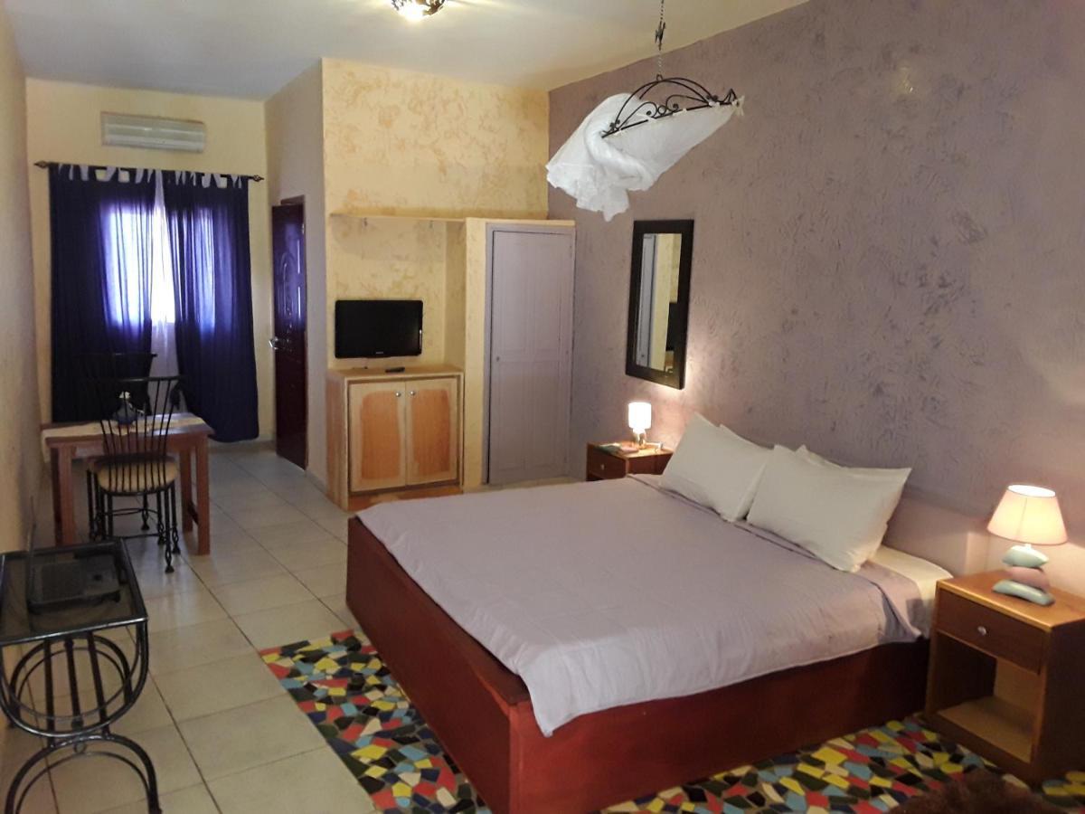 מבור Hotel Grazia Maria מראה חיצוני תמונה