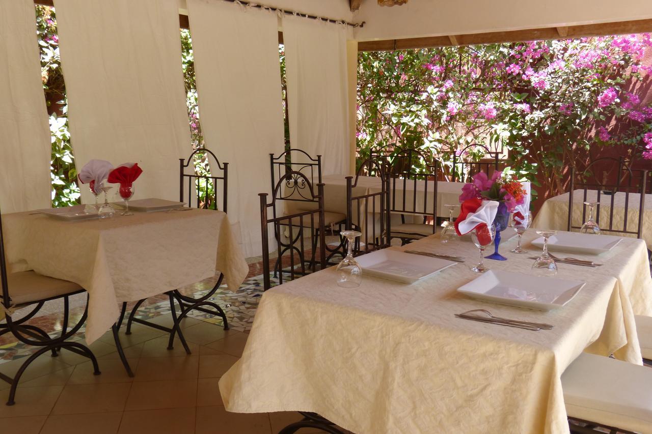 מבור Hotel Grazia Maria מראה חיצוני תמונה